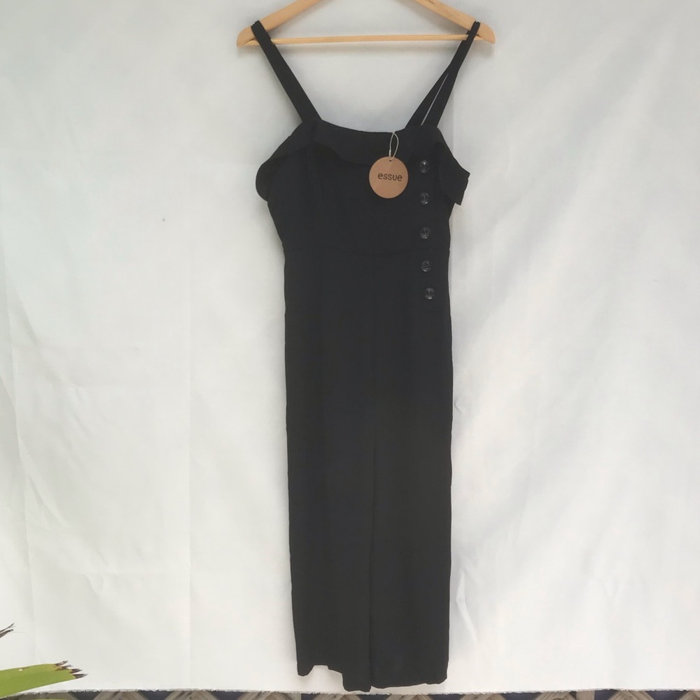 Essue Rowan Culotte Jumpsuit. Black. Medium